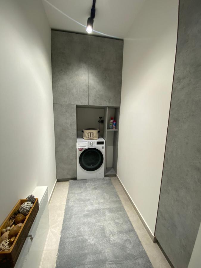 Art'Penthouse Aparthotel Braşov Buitenkant foto